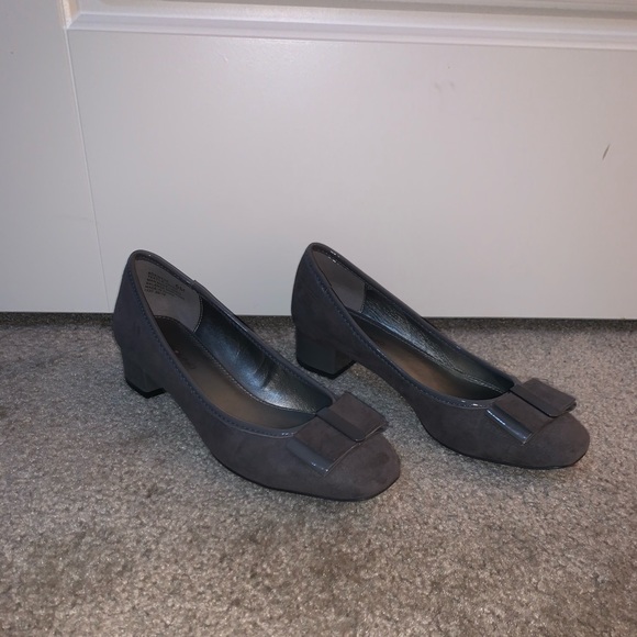 Suede Heeled-flats - Picture 1 of 1